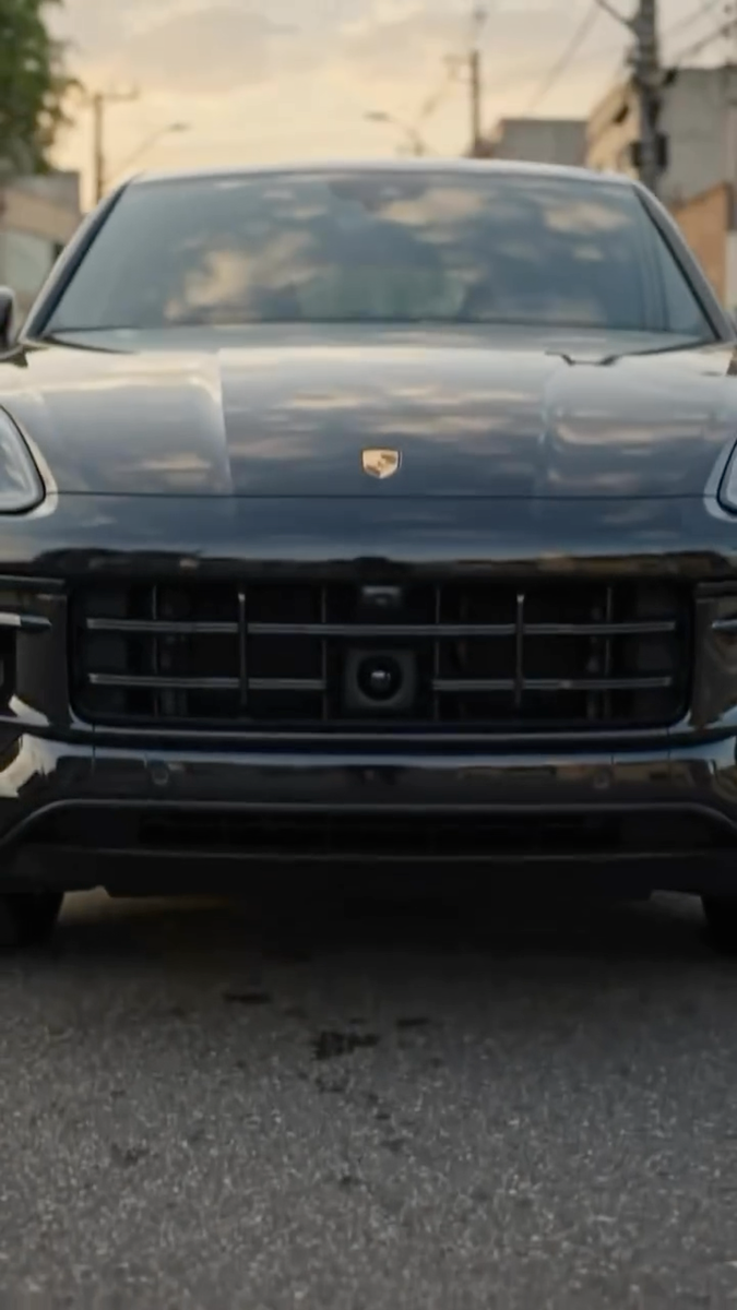 Porsche Macan commercial preview